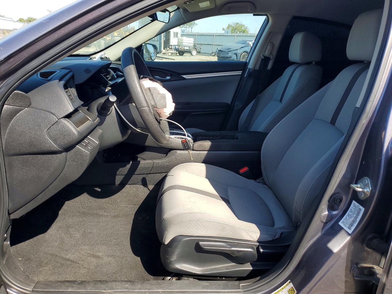 2020 HONDA CIVIC LX photo 19