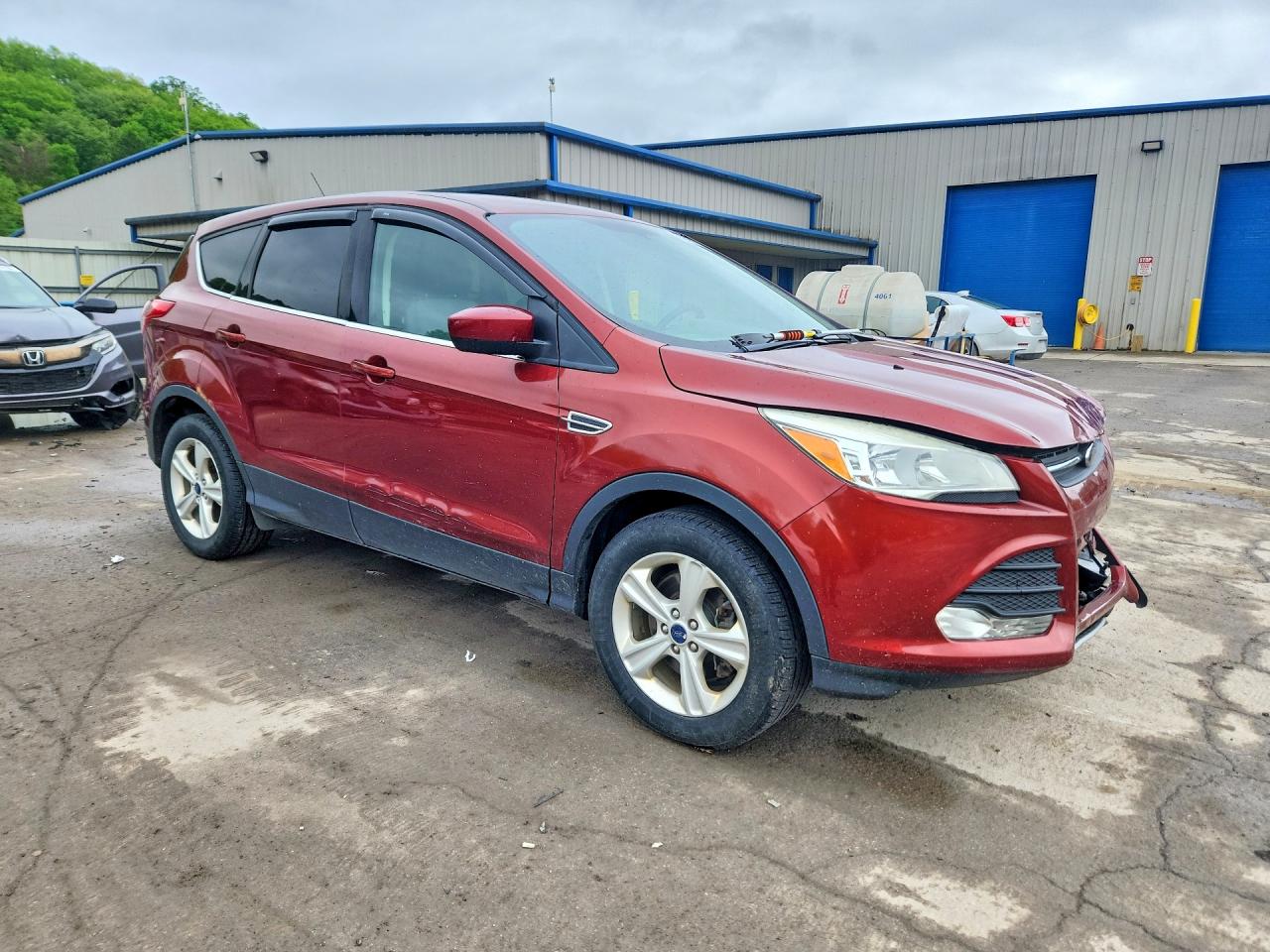 2016 FORD ESCAPE SE photo 4