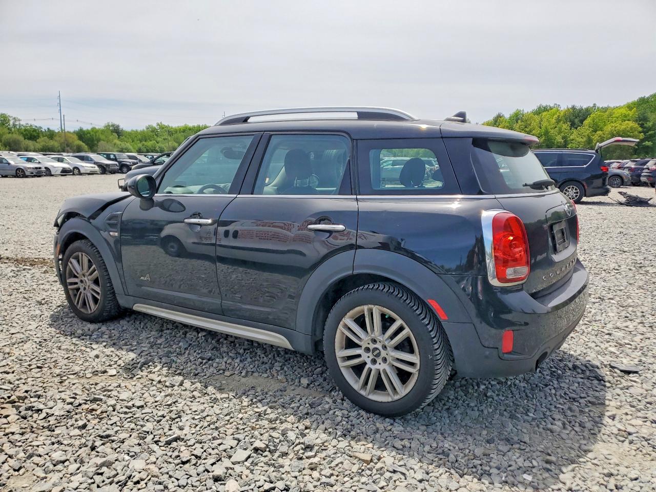 2017 MINI COOPER COUNTRYMAN ALL4 photo 4