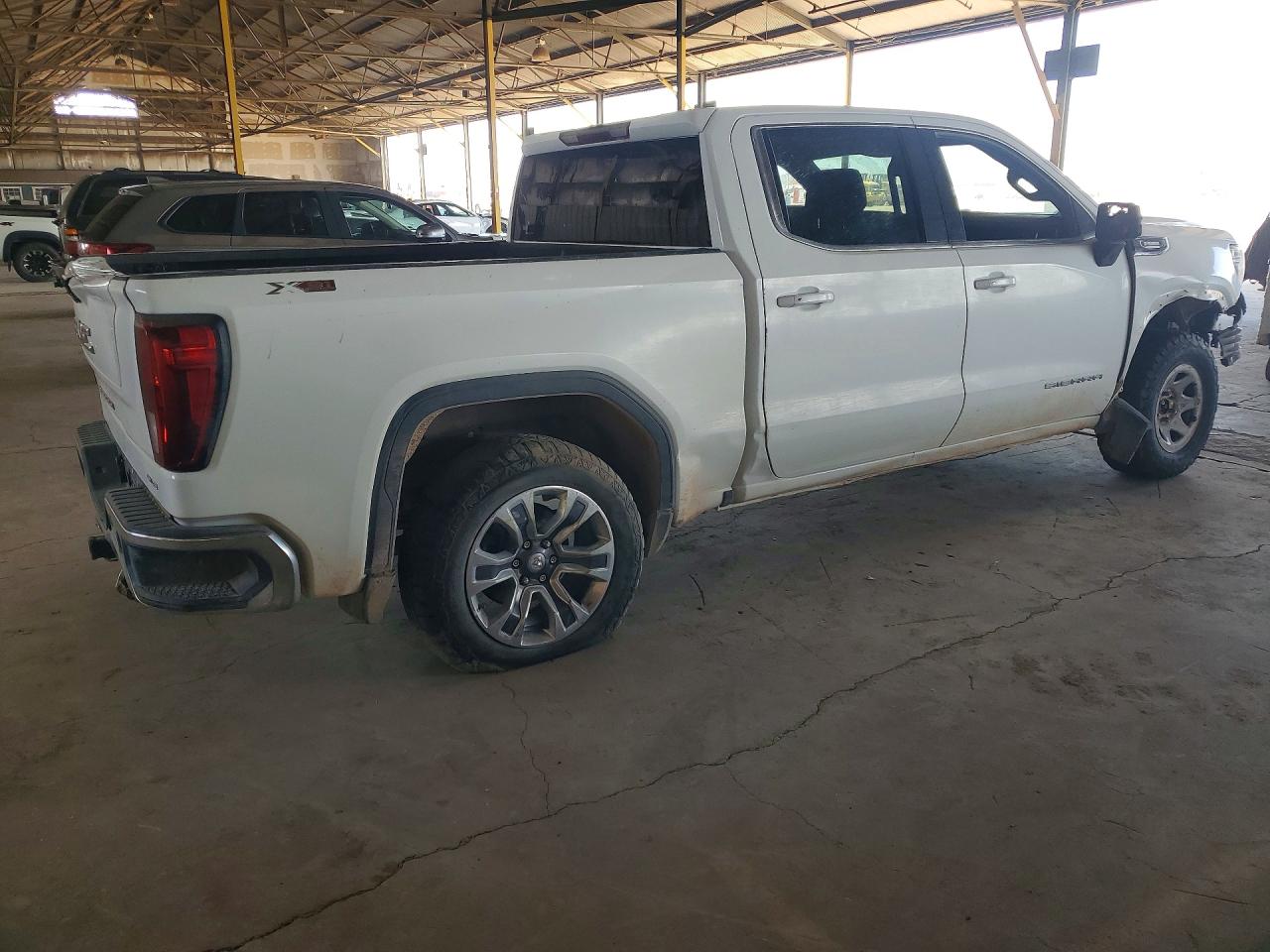 2021 GMC SIERRA K1500 SLE photo 5