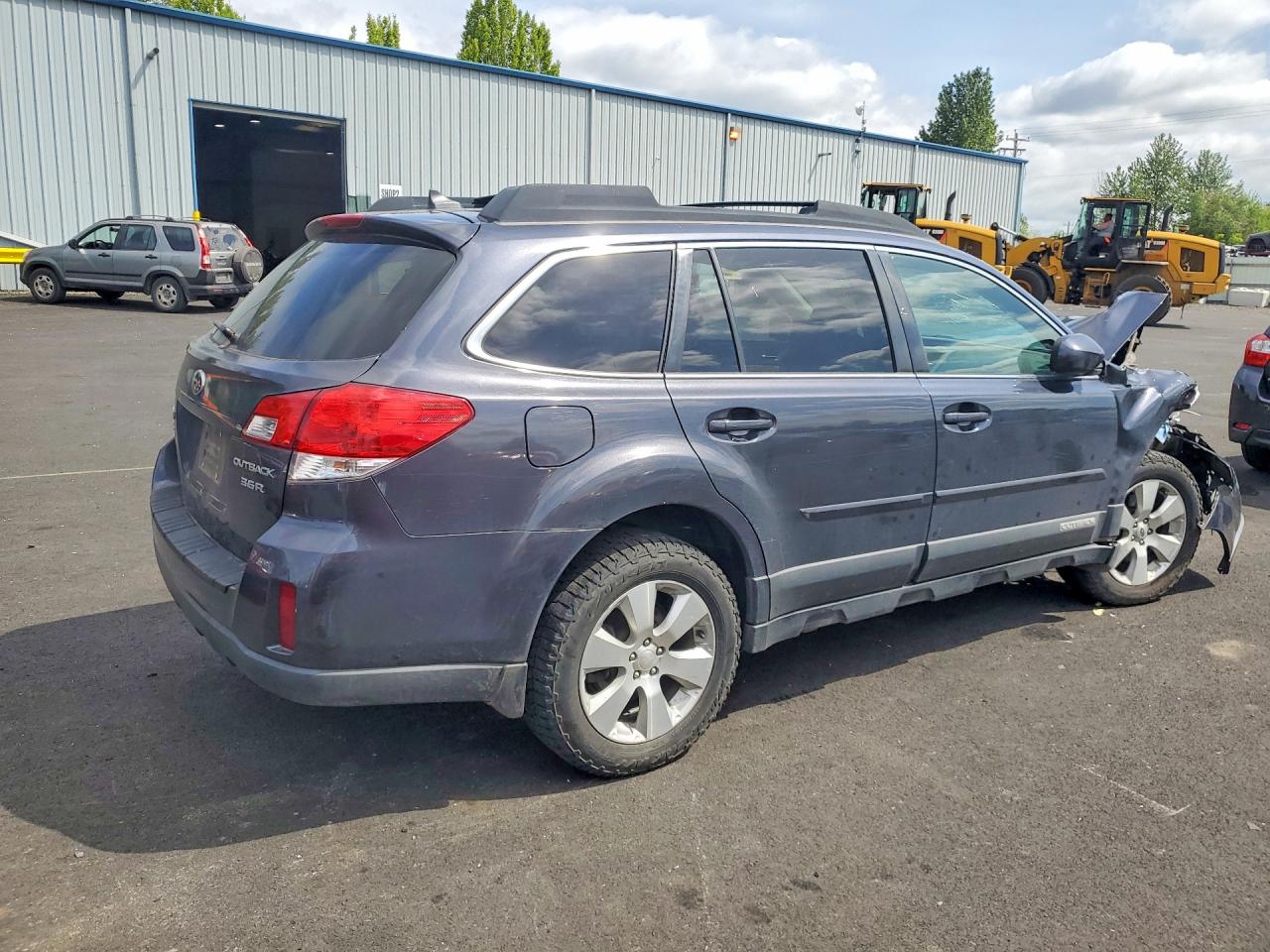 2012 SUBARU OUTBACK 3.6R LIMITED photo 5