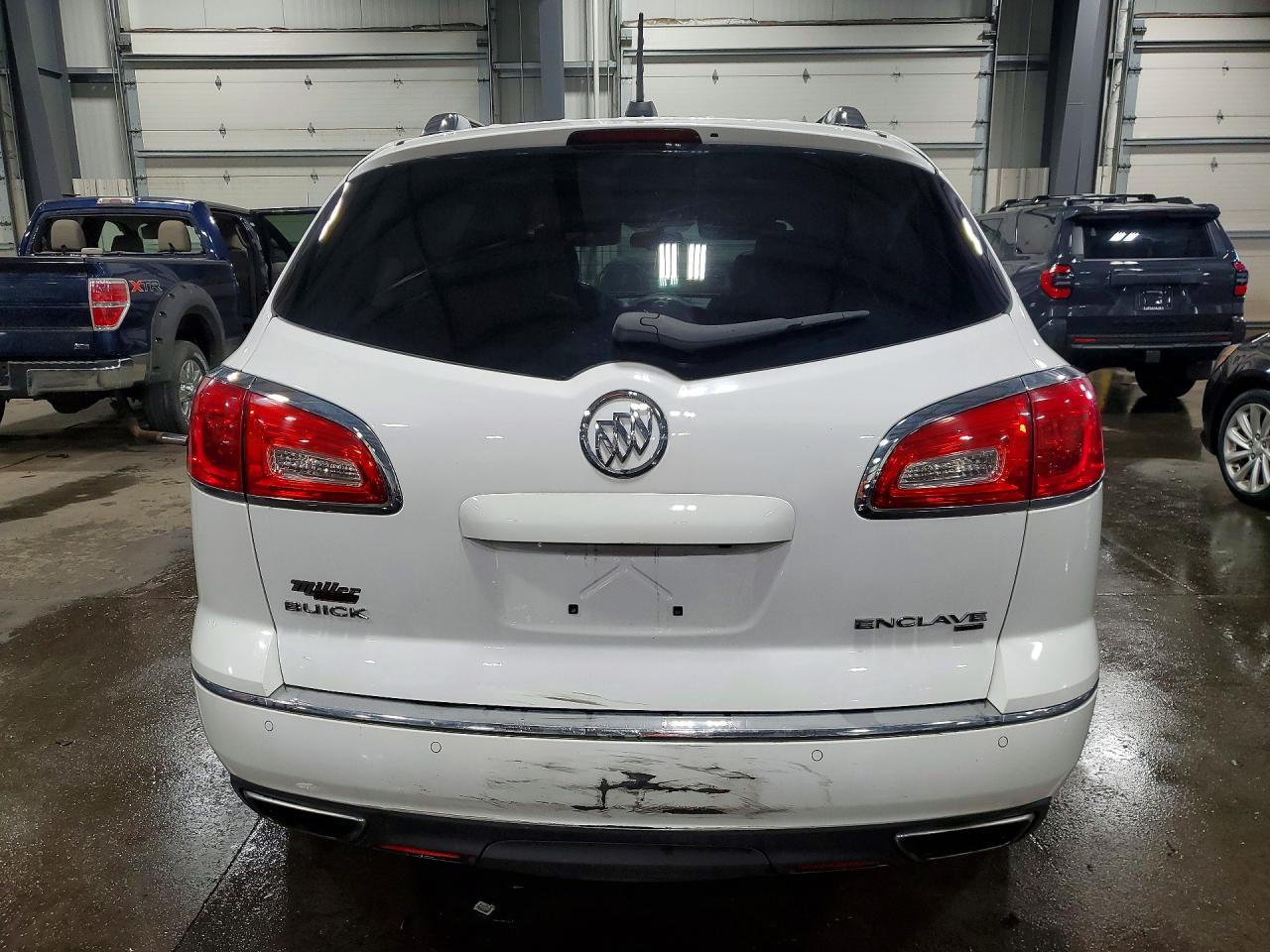 2016 BUICK ENCLAVE photo 11