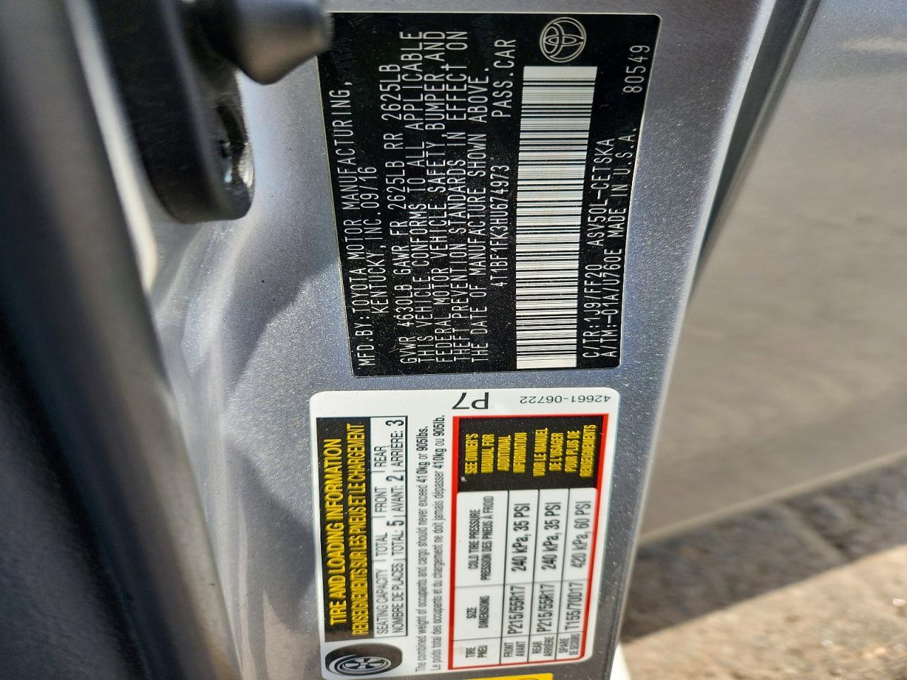 2017 TOYOTA CAMRY SE photo 25