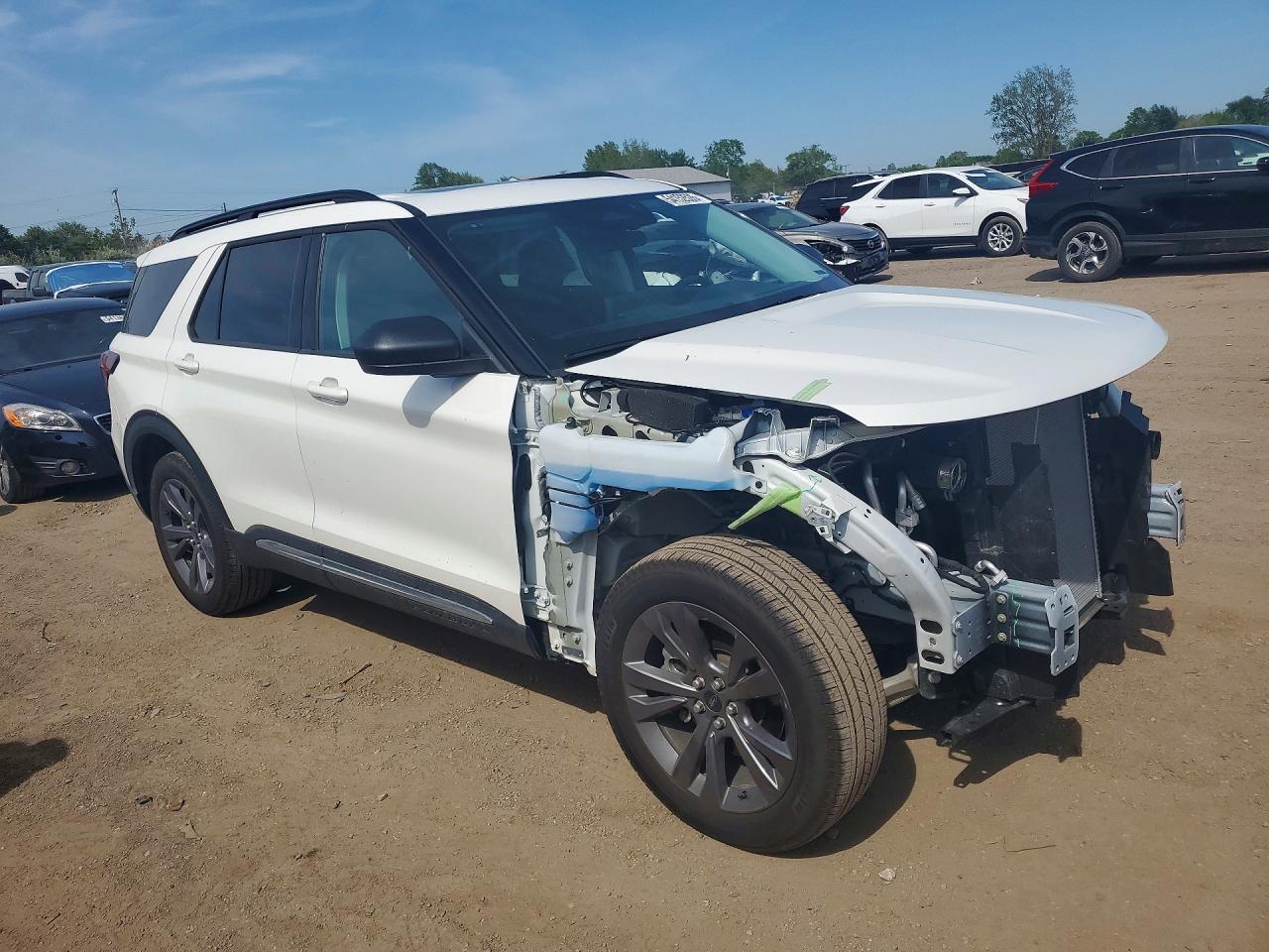 2025 FORD EXPLORER ACTIVE photo 10