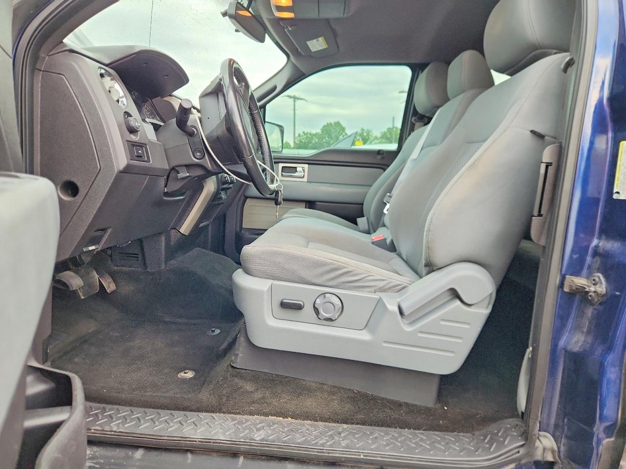 2011 FORD F150 SUPER CAB photo 13