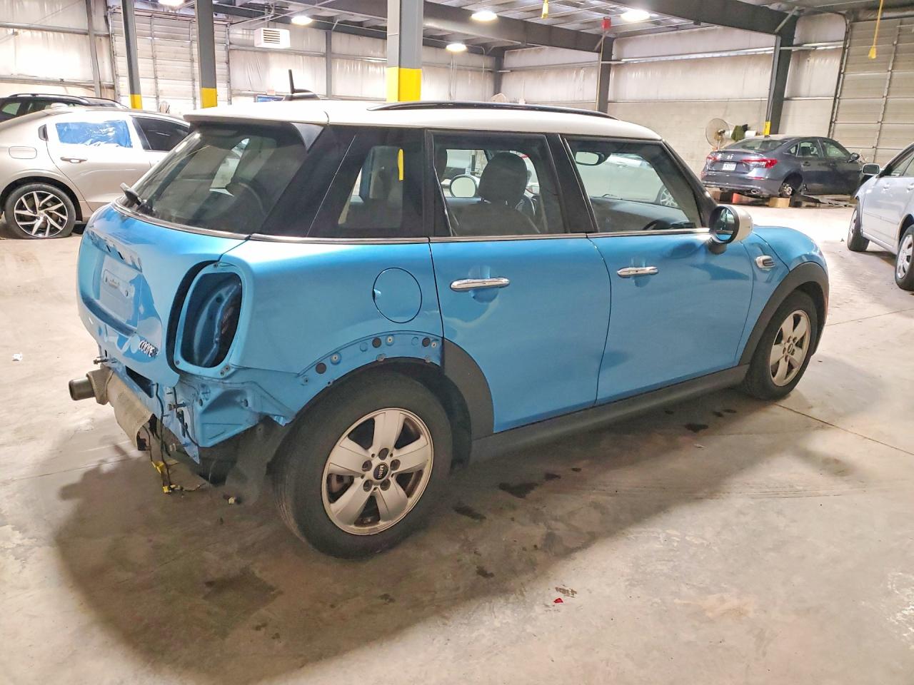 2016 MINI COOPER photo 3