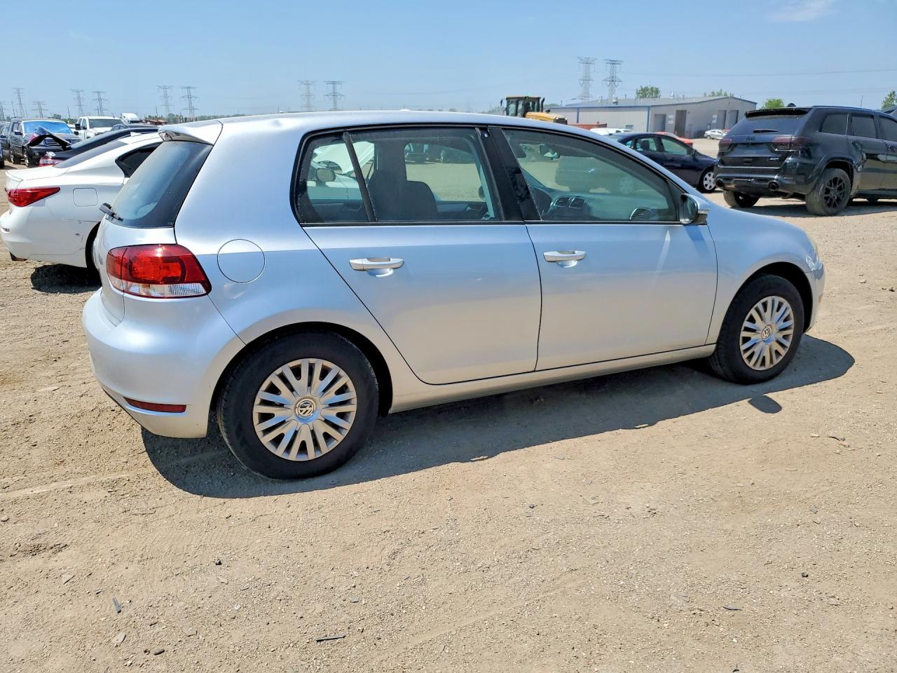 2012 VOLKSWAGEN GOLF photo 5