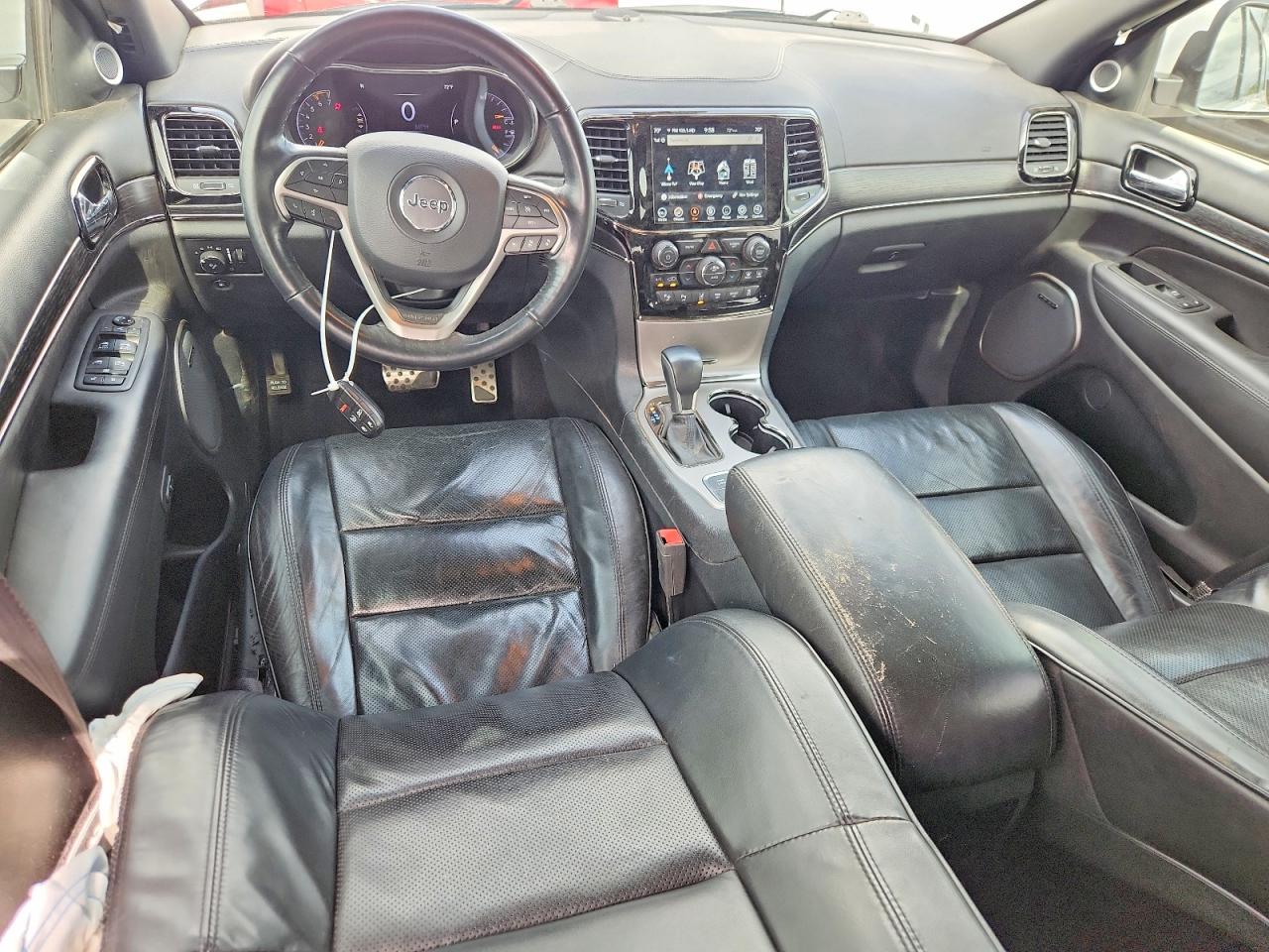 2019 JEEP GRAND CHEROKEE OVERLAND photo 15