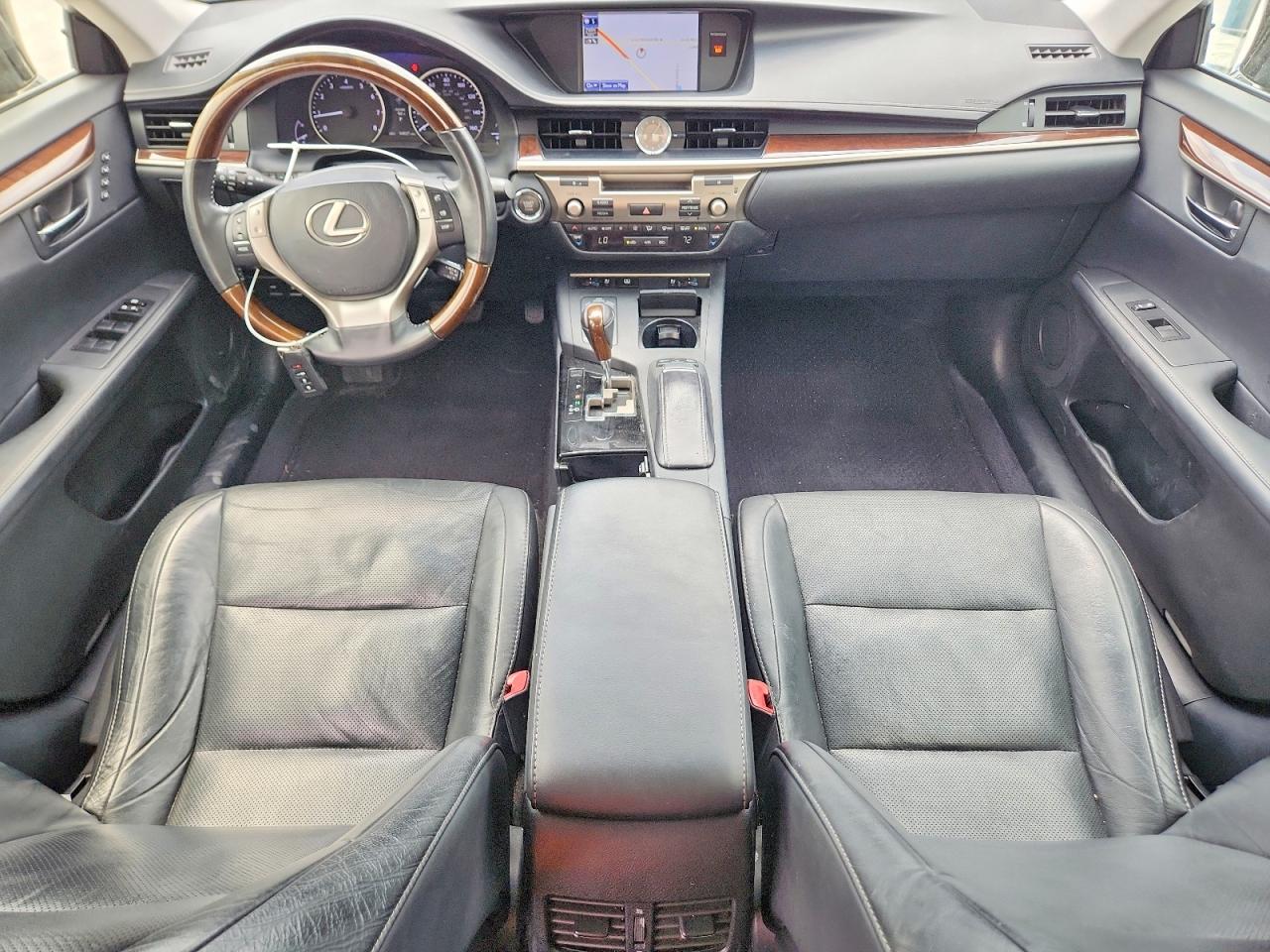 2013 LEXUS ES 350 photo 8