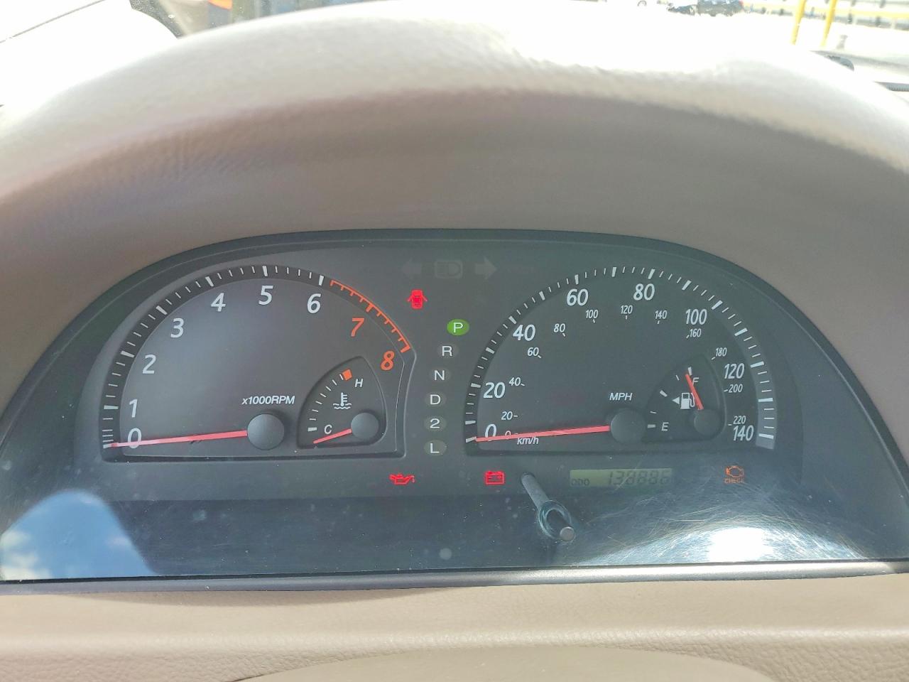 2002 TOYOTA CAMRY LE photo 17