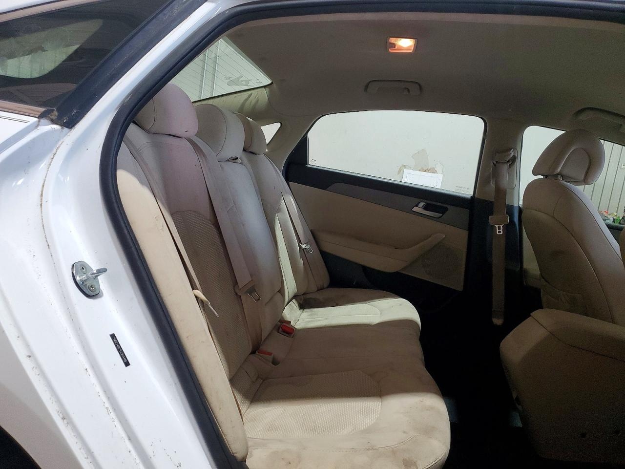 2016 HYUNDAI SONATA SE photo 10