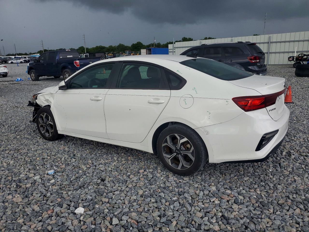 2019 KIA FORTE LXS photo 4