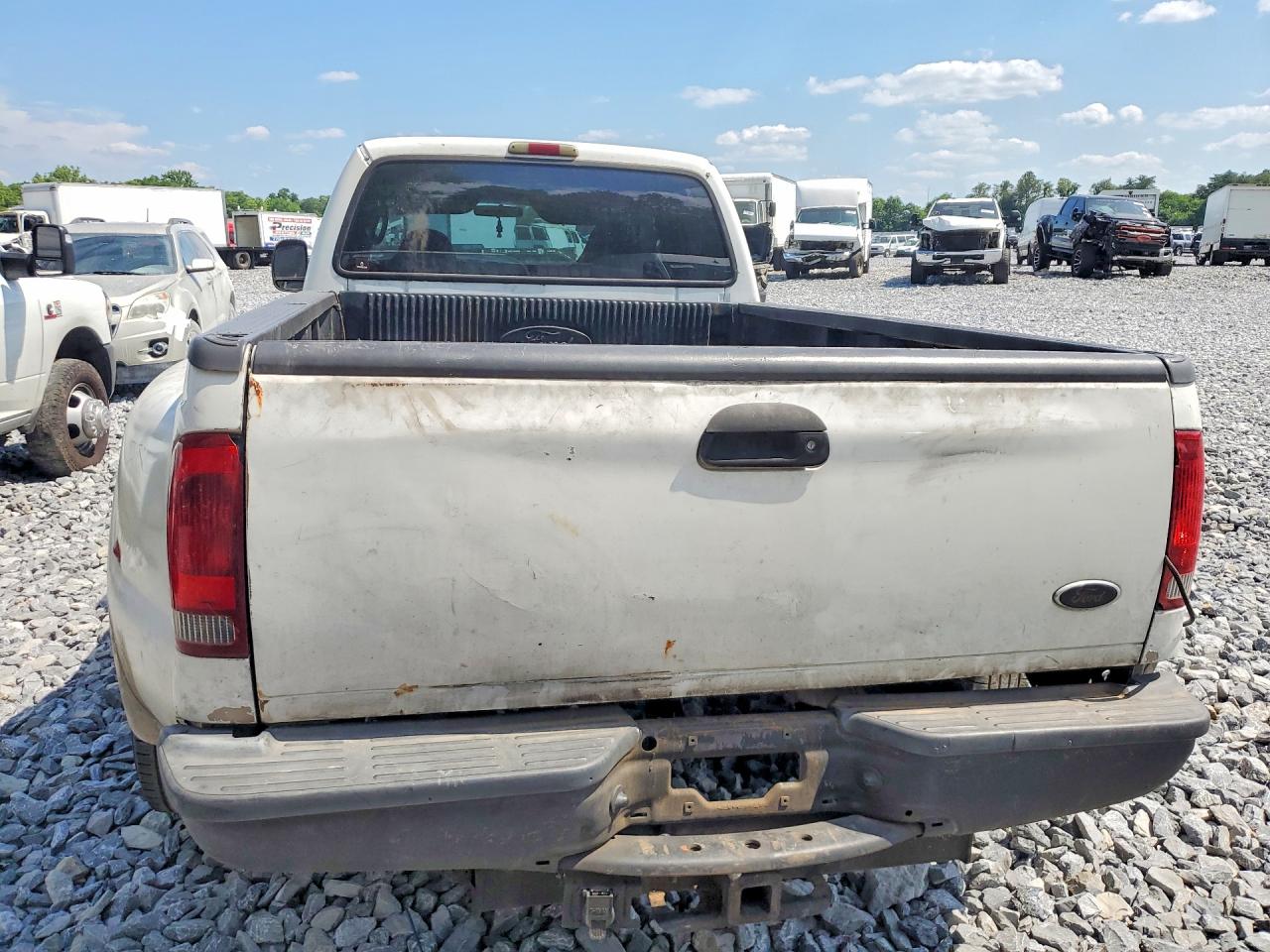 2004 FORD F350 SUPER DUTY photo 11