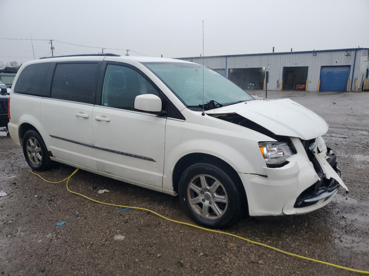 2012 CHRYSLER TOWN & COUNTRY TOURING photo 10
