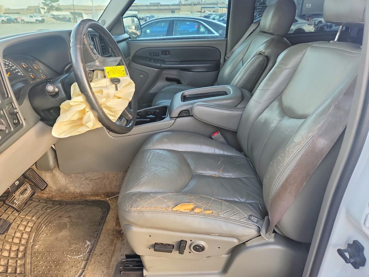 2003 CHEVROLET TAHOE C1500 photo 13