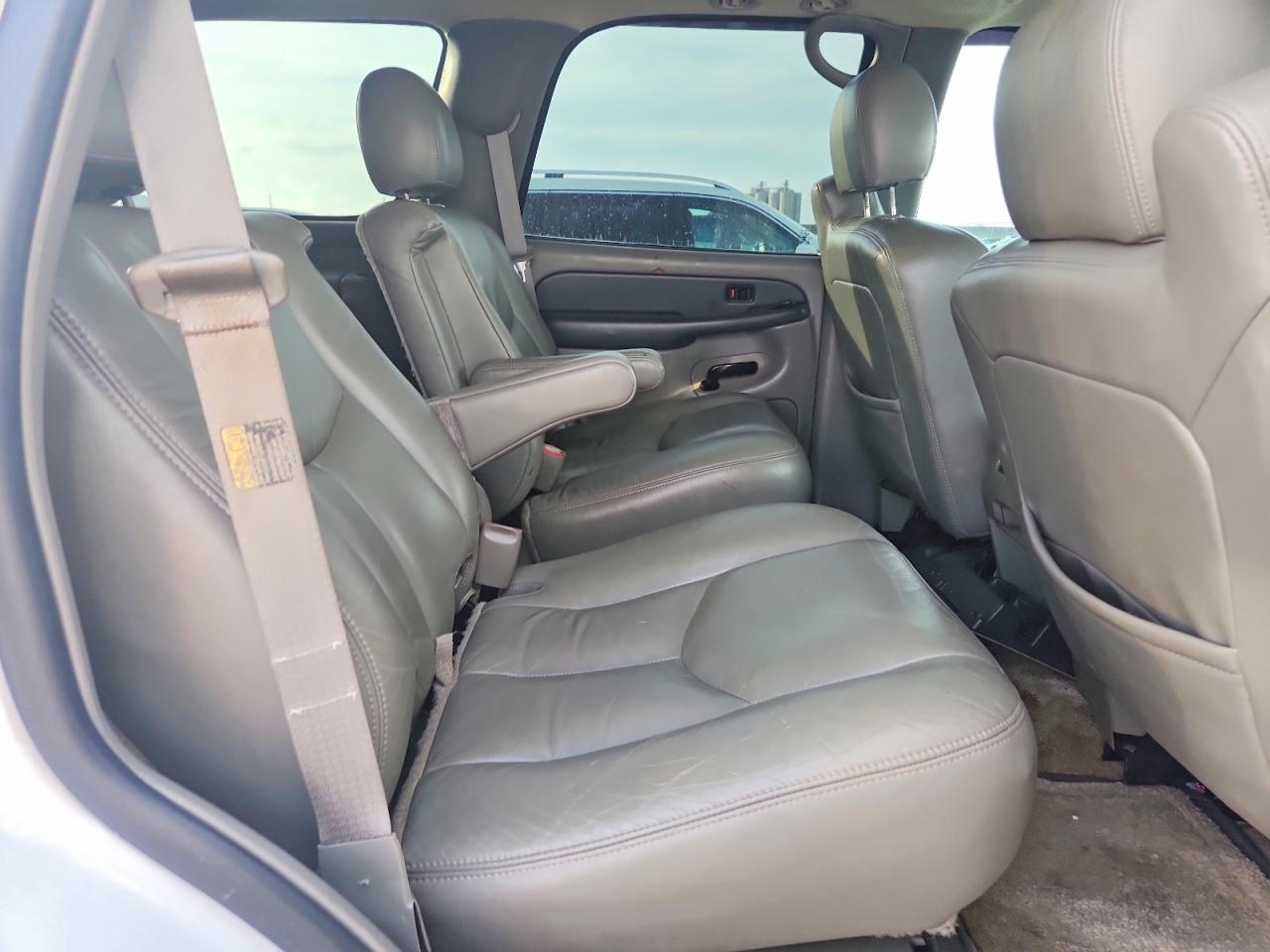 2003 CHEVROLET TAHOE C1500 photo 19