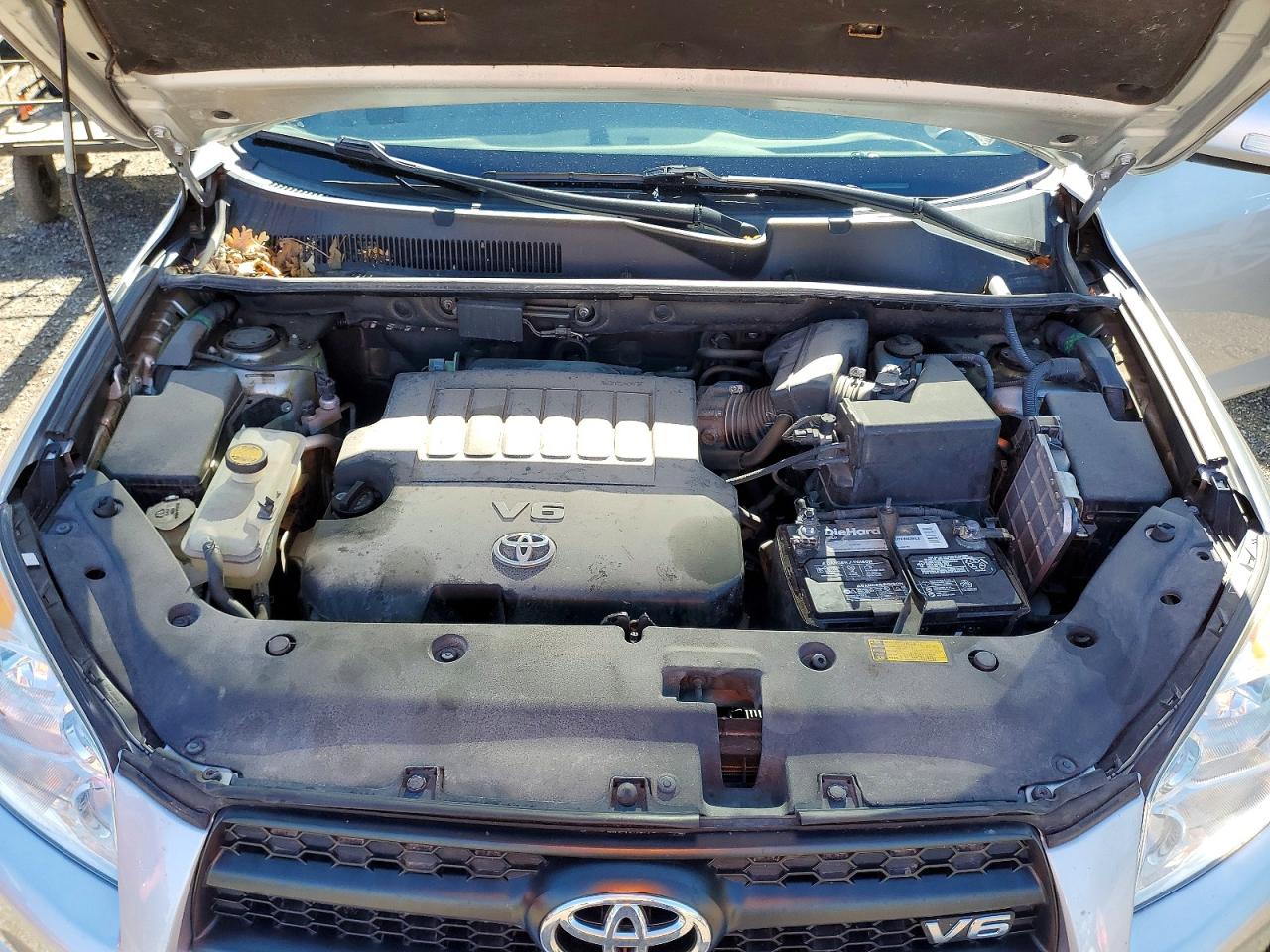 2012 TOYOTA RAV4 BASE photo 23