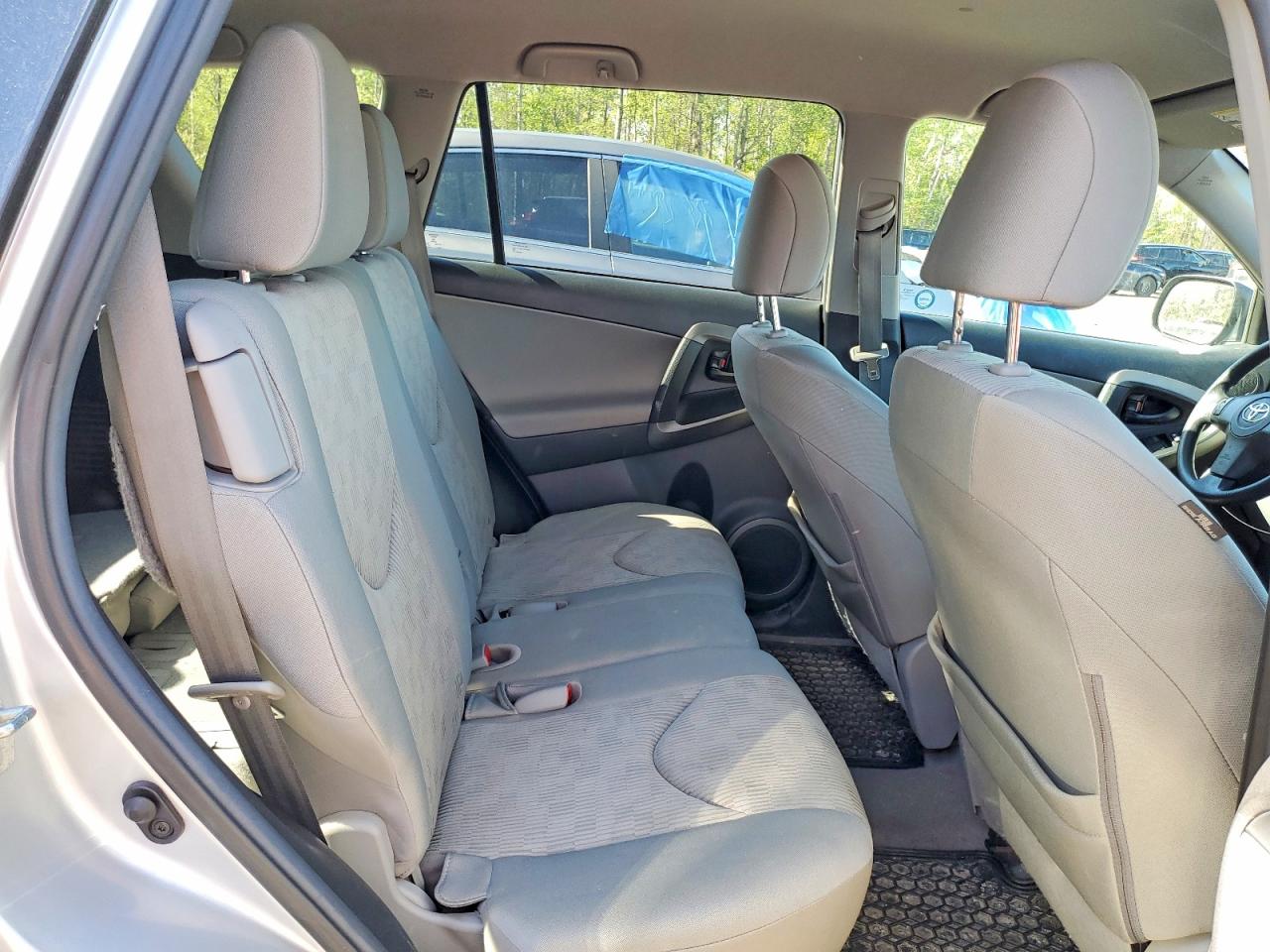 2012 TOYOTA RAV4 BASE photo 21