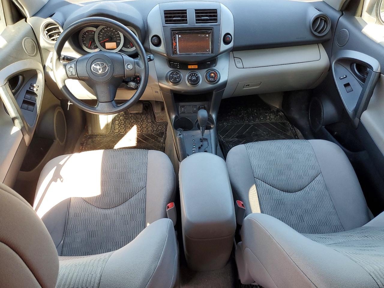 2012 TOYOTA RAV4 BASE photo 15