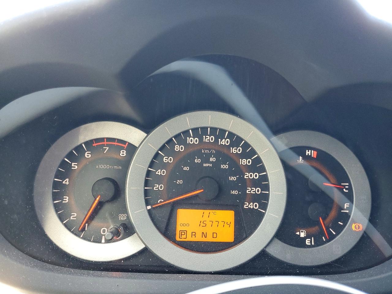 2012 TOYOTA RAV4 BASE photo 17