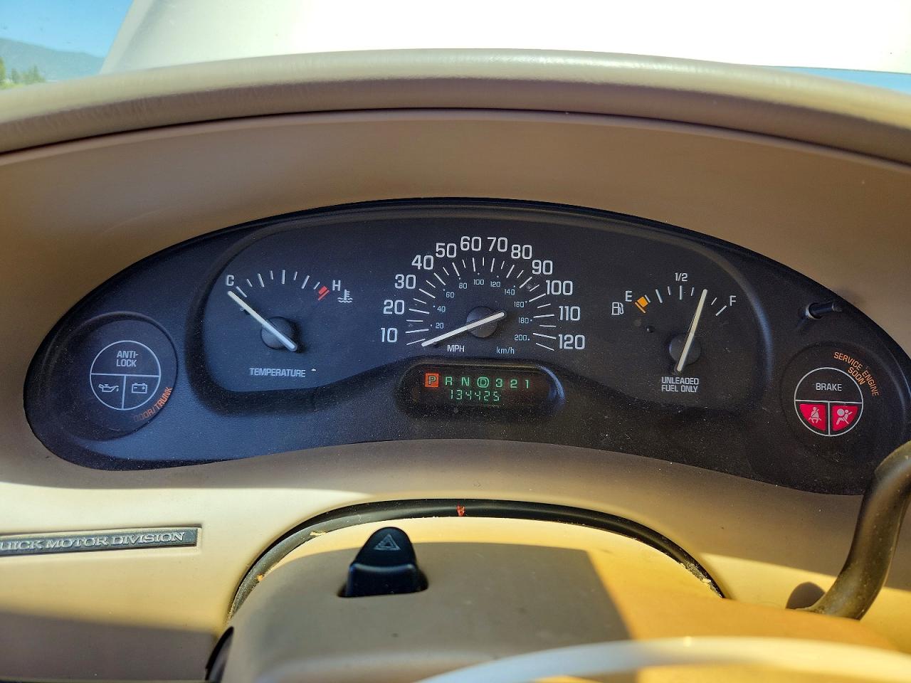 1998 BUICK CENTURY LIMITED photo 25