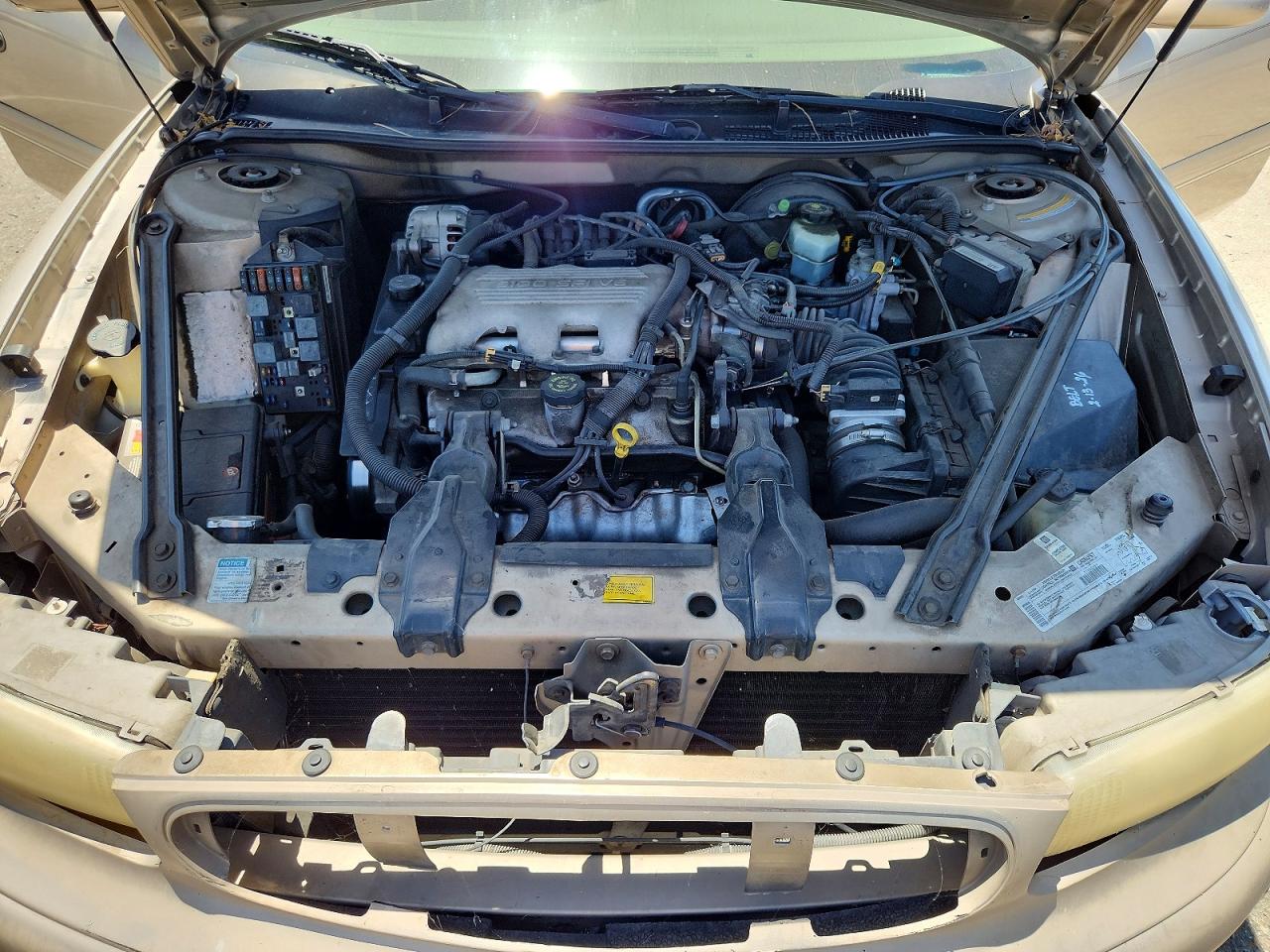 1998 BUICK CENTURY LIMITED photo 31