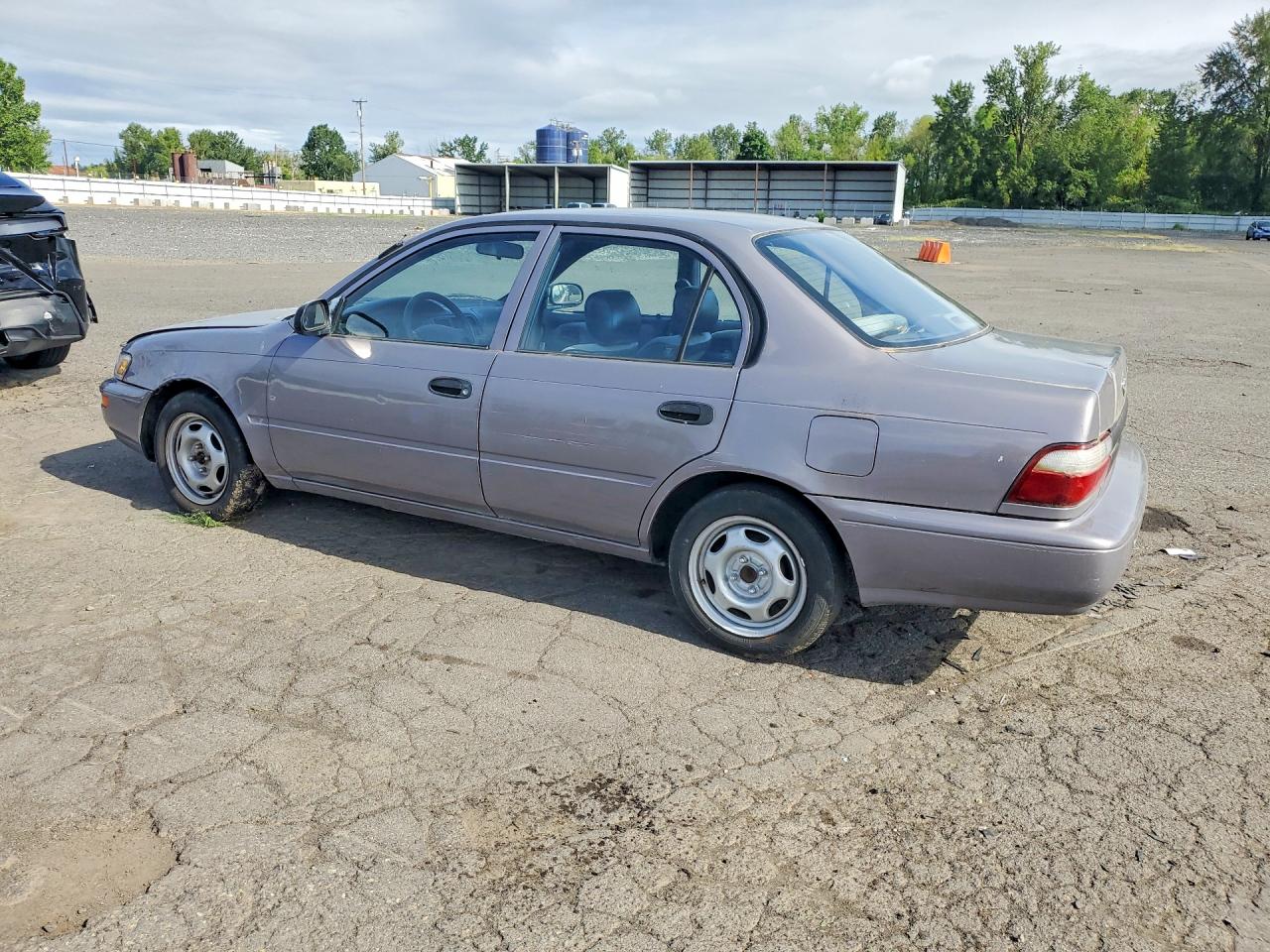 1997 TOYOTA COROLLA BASE photo 2