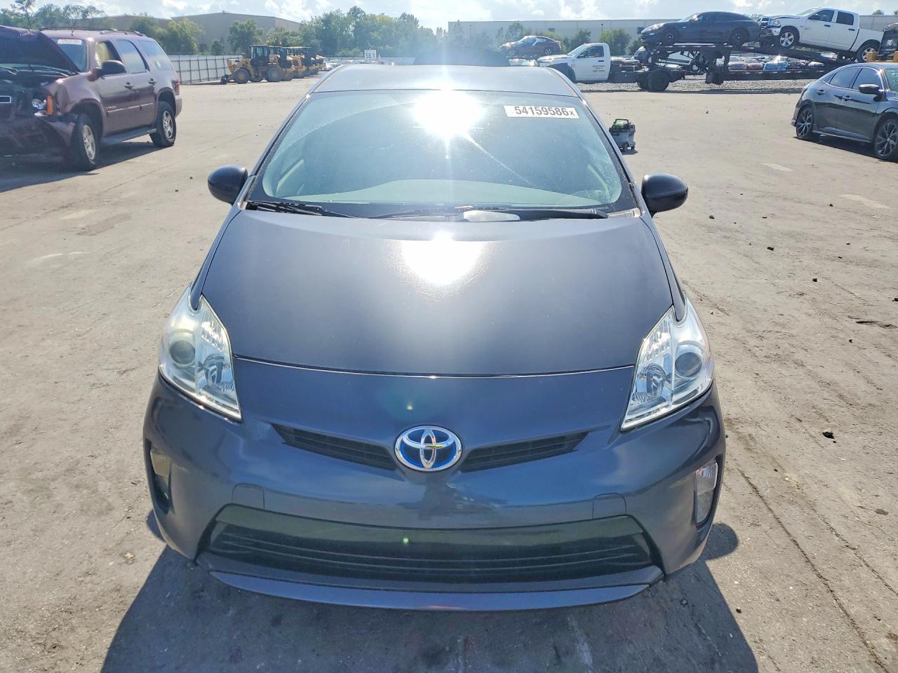 2015 TOYOTA PRIUS TWO photo 9