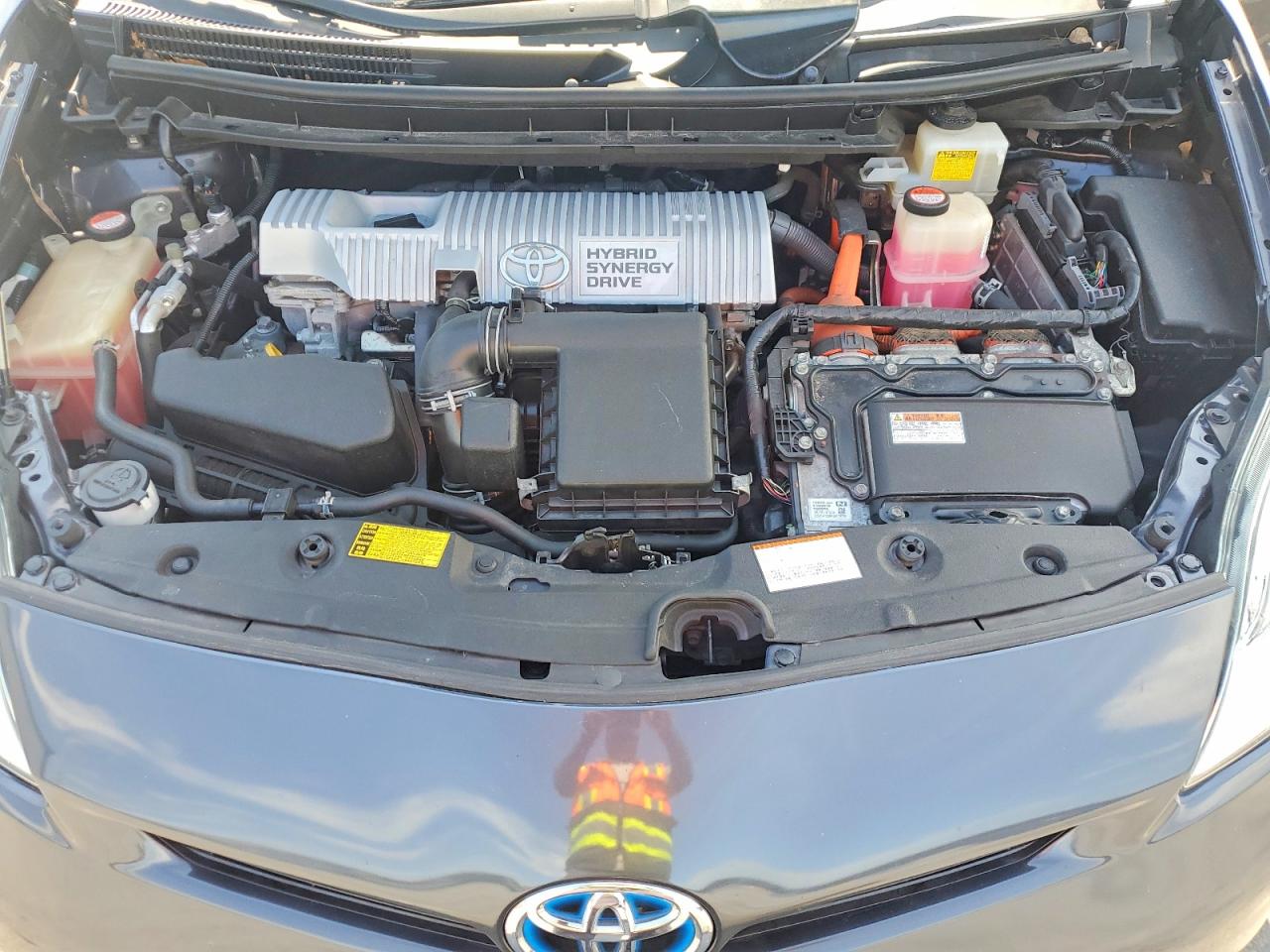 2015 TOYOTA PRIUS TWO photo 21