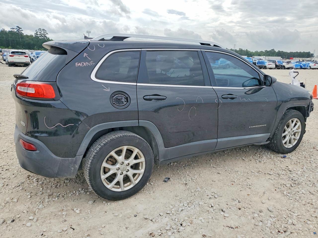 2015 JEEP CHEROKEE LATITUDE photo 5