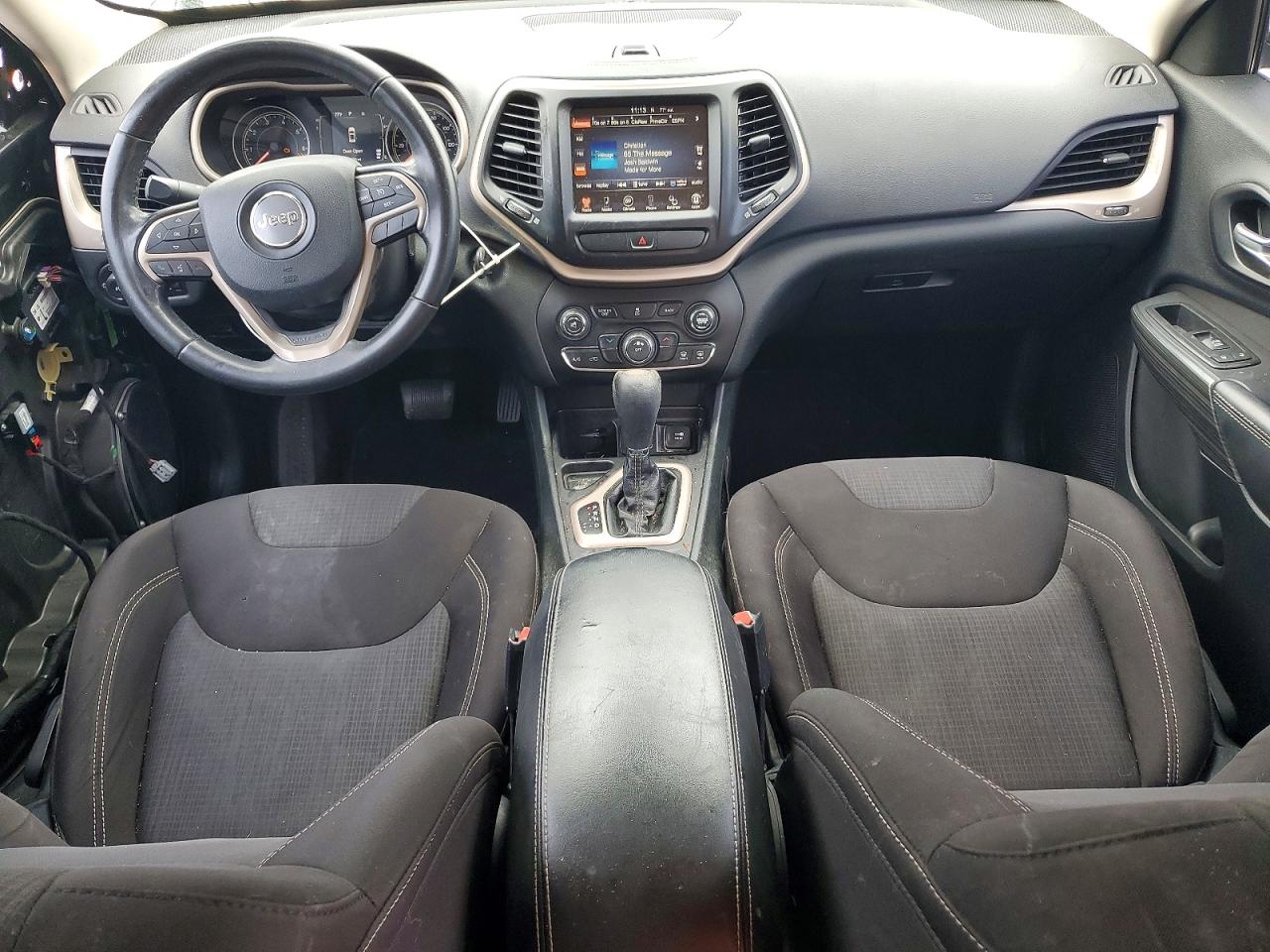 2015 JEEP CHEROKEE LATITUDE photo 15