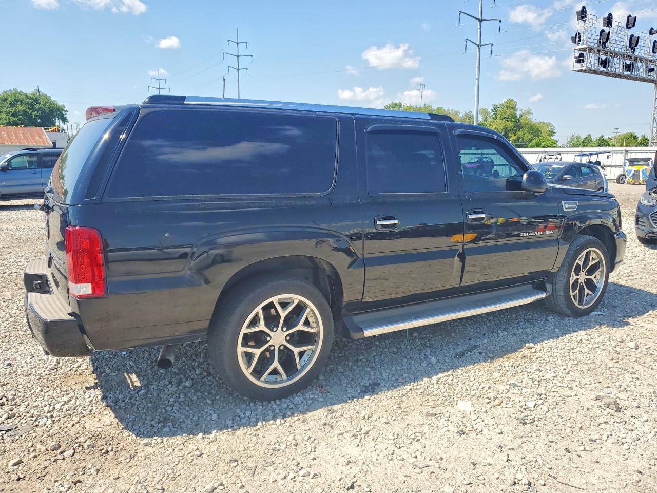 2006 CADILLAC ESCALADE ESV photo 3