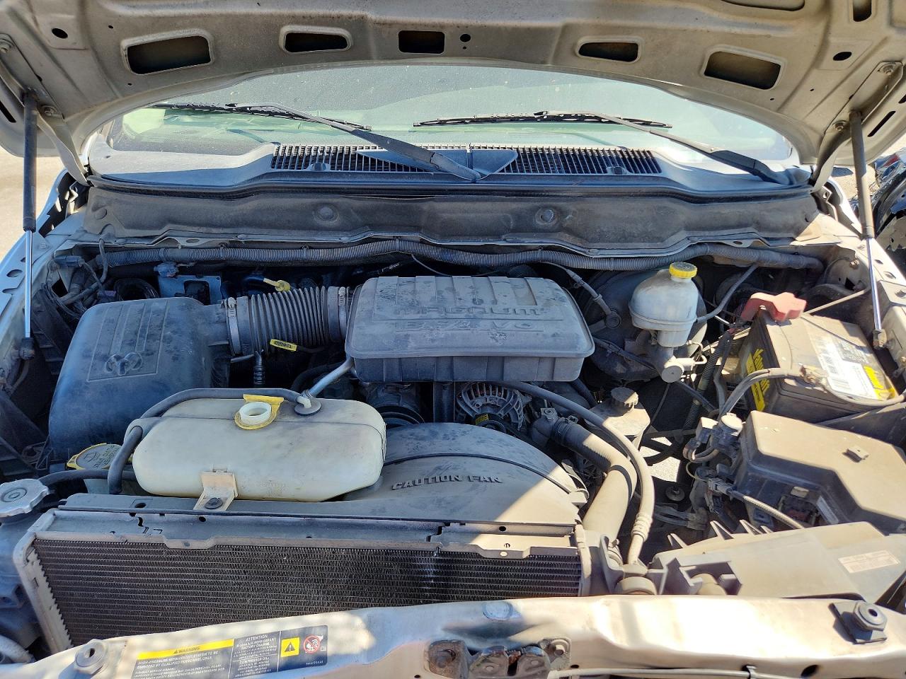 2004 DODGE RAM 1500 ST photo 11