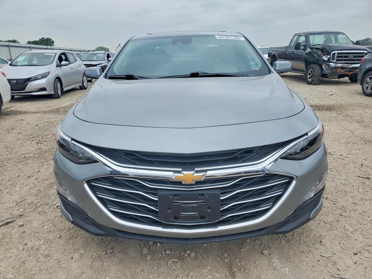 2024 CHEVROLET MALIBU LT photo 5