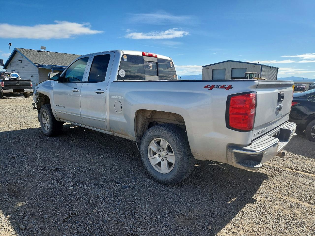 2018 CHEVROLET SILVERADO K1500 LT photo 4