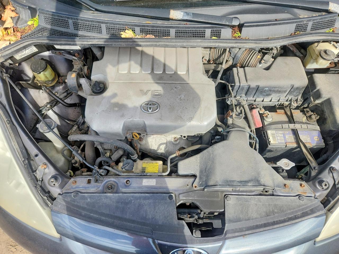 2007 TOYOTA SIENNA CE photo 21