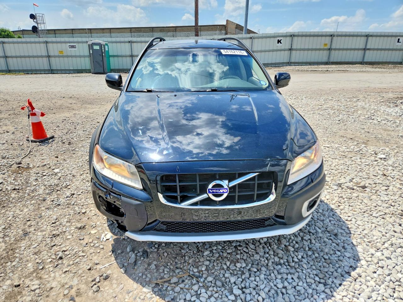 2011 VOLVO XC70 3.2 photo 13