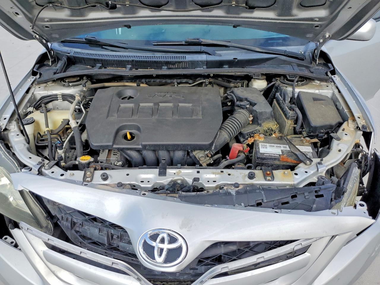 2013 TOYOTA COROLLA L photo 31