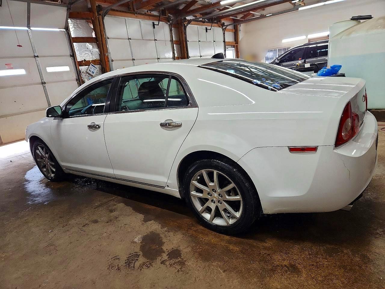 2012 CHEVROLET MALIBU LTZ photo 3