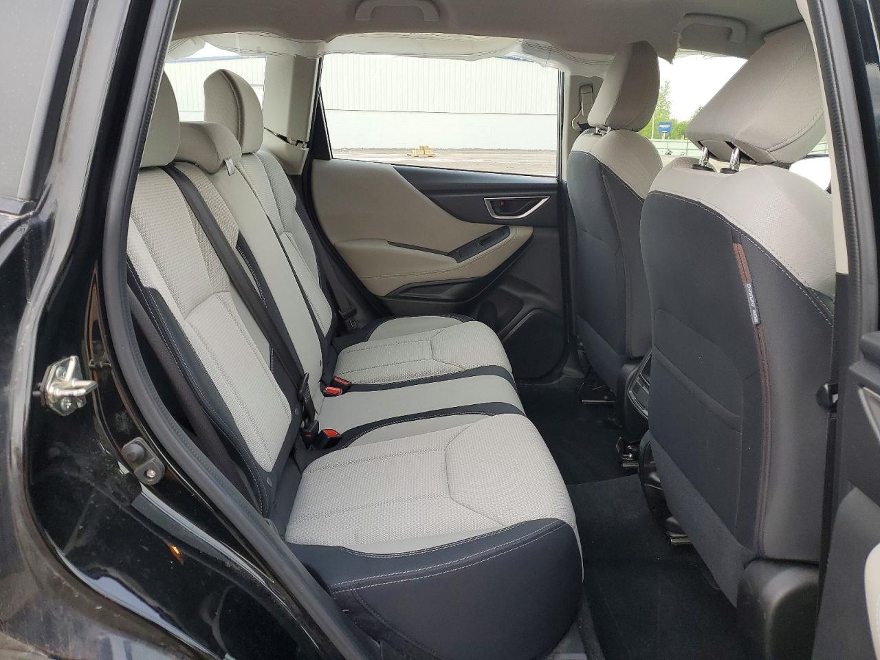 2020 SUBARU FORESTER photo 21