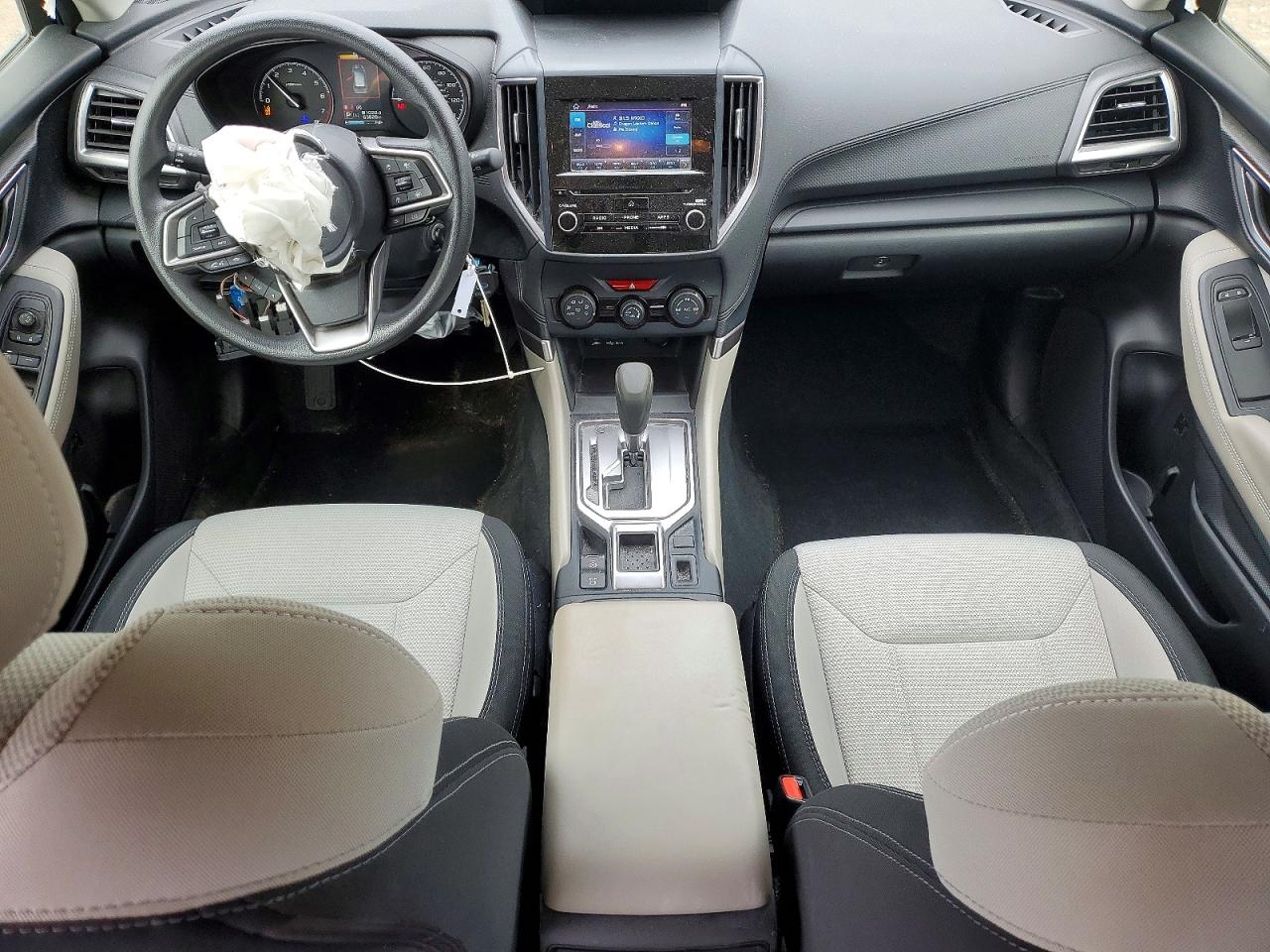 2020 SUBARU FORESTER photo 15