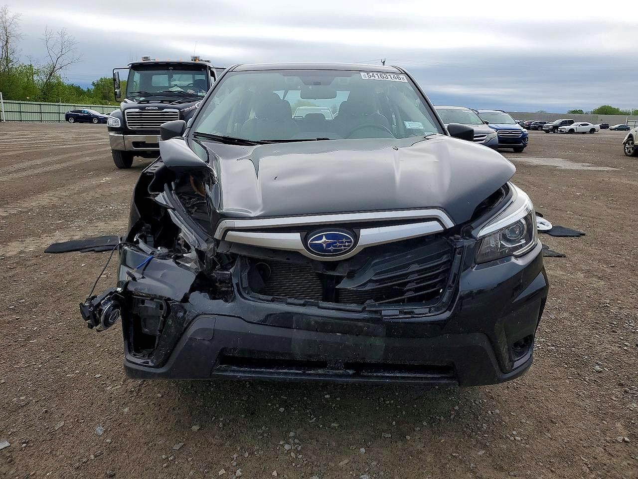 2020 SUBARU FORESTER photo 9
