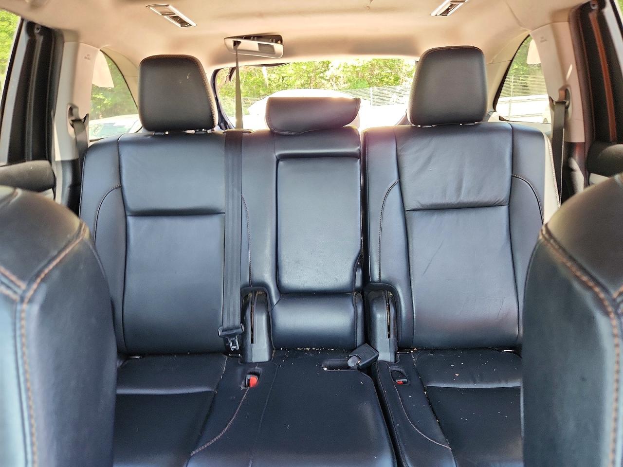 2019 TOYOTA HIGHLANDER photo 28