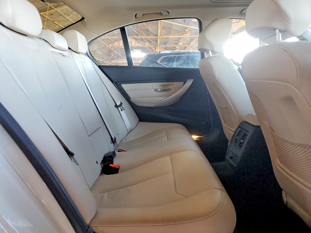 2018 BMW 320 I photo 28