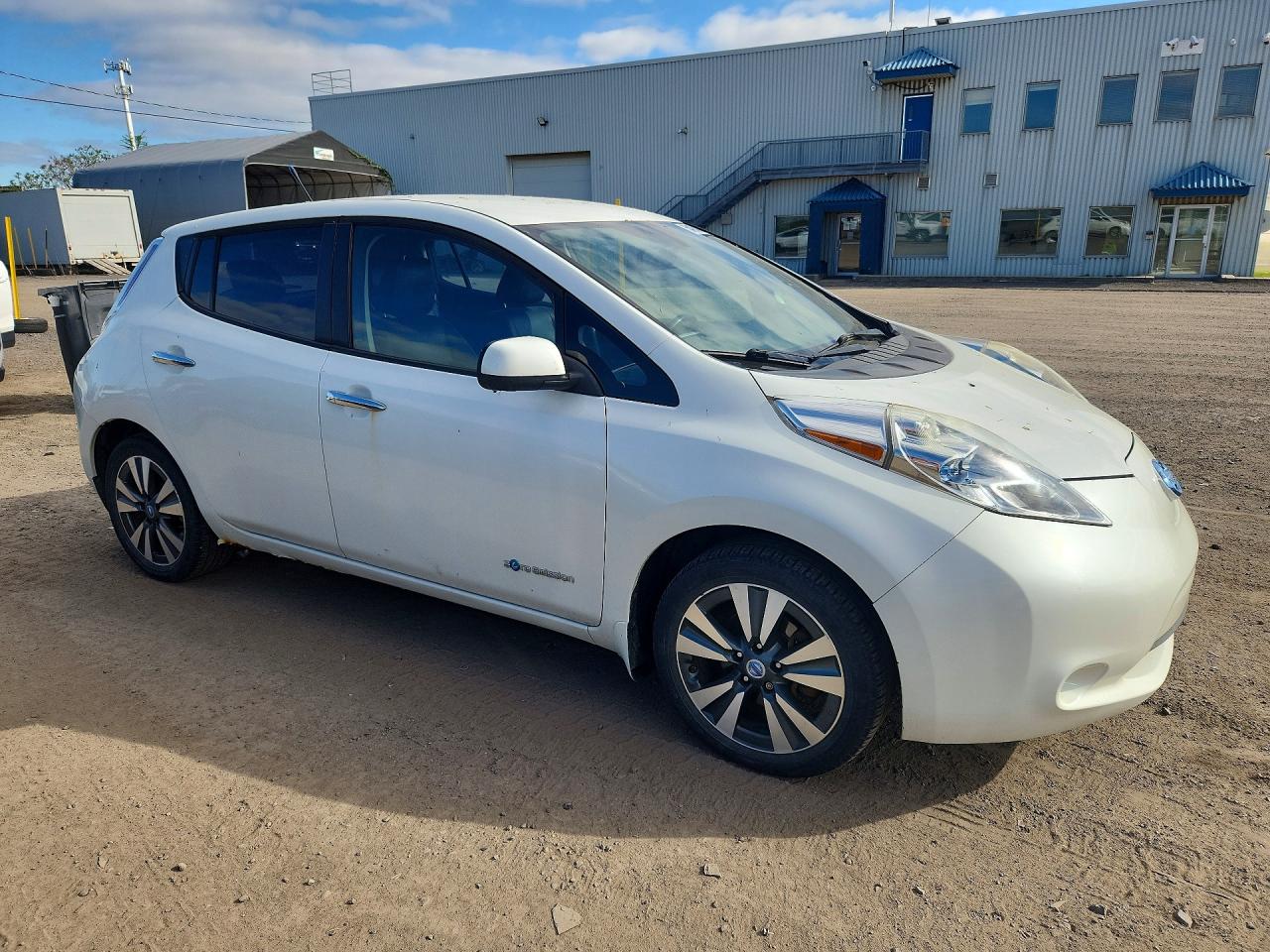 2013 NISSAN LEAF S photo 7