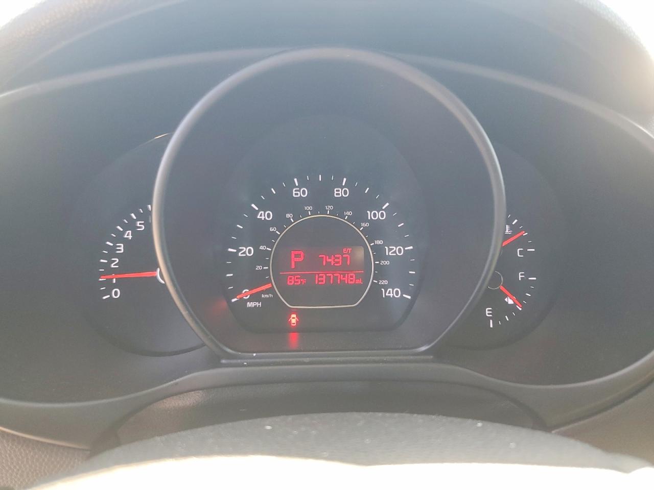 2015 KIA SOUL + photo 17
