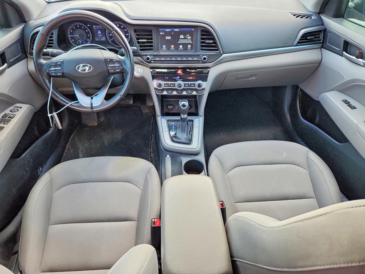 2020 HYUNDAI ELANTRA VALUE EDITION photo 15
