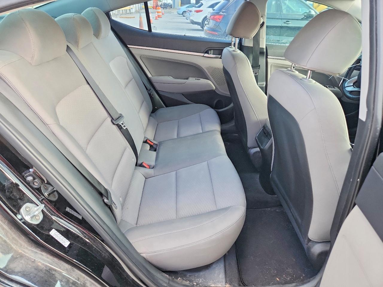 2020 HYUNDAI ELANTRA VALUE EDITION photo 19