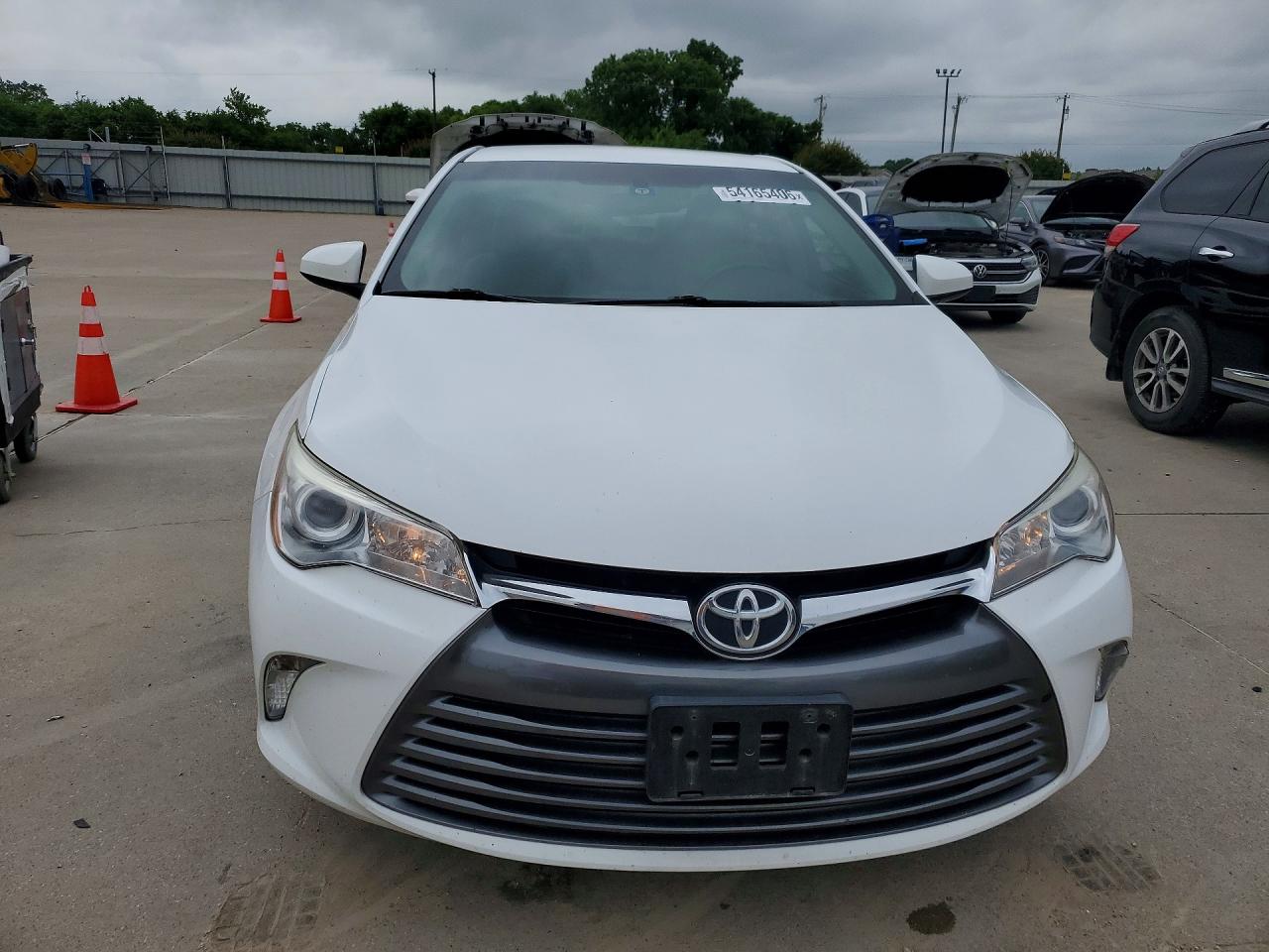 2017 TOYOTA CAMRY LE photo 9
