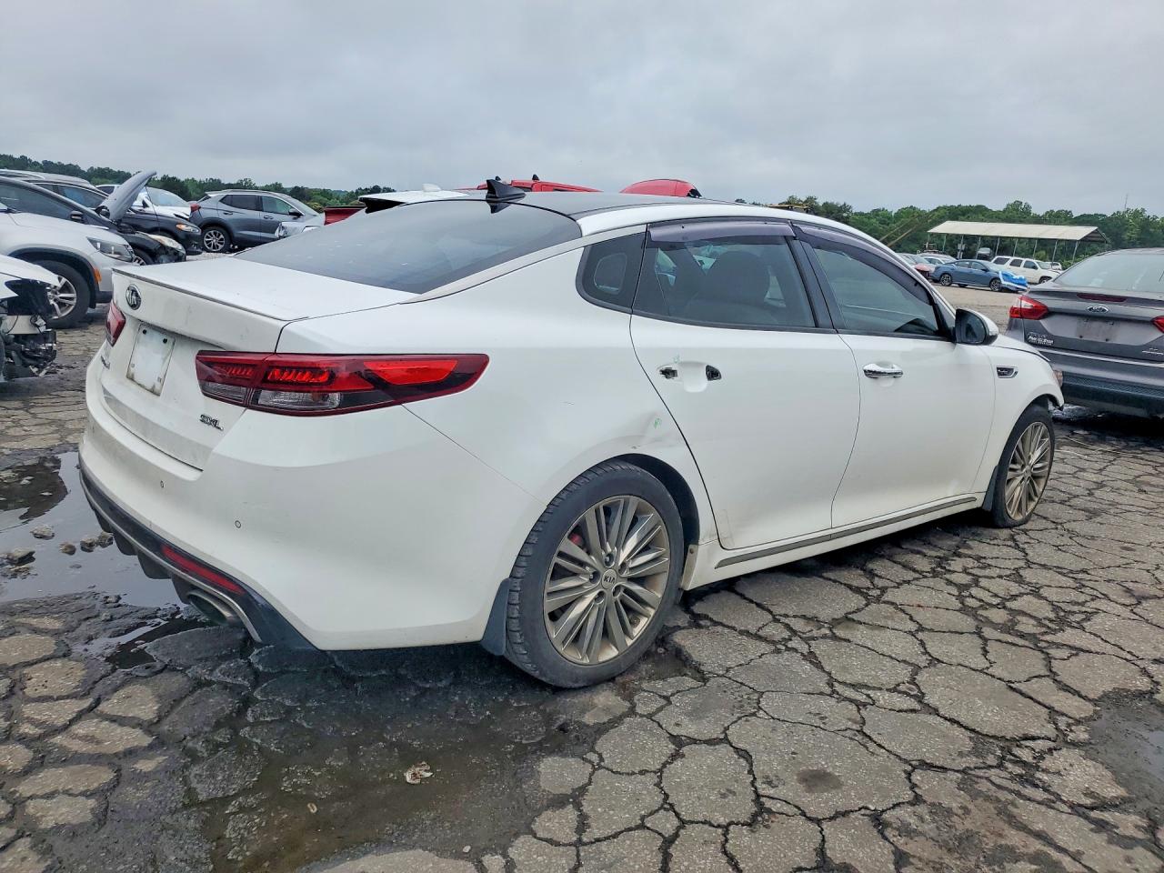 2016 KIA OPTIMA SXL photo 5